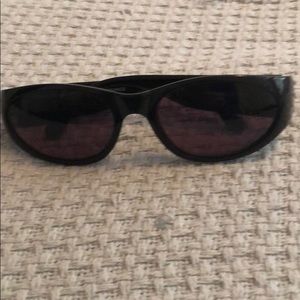 Oscar De La Renta Sunglasses Black
